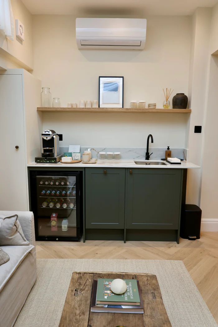 The refreshment area inside The Heath Clinic